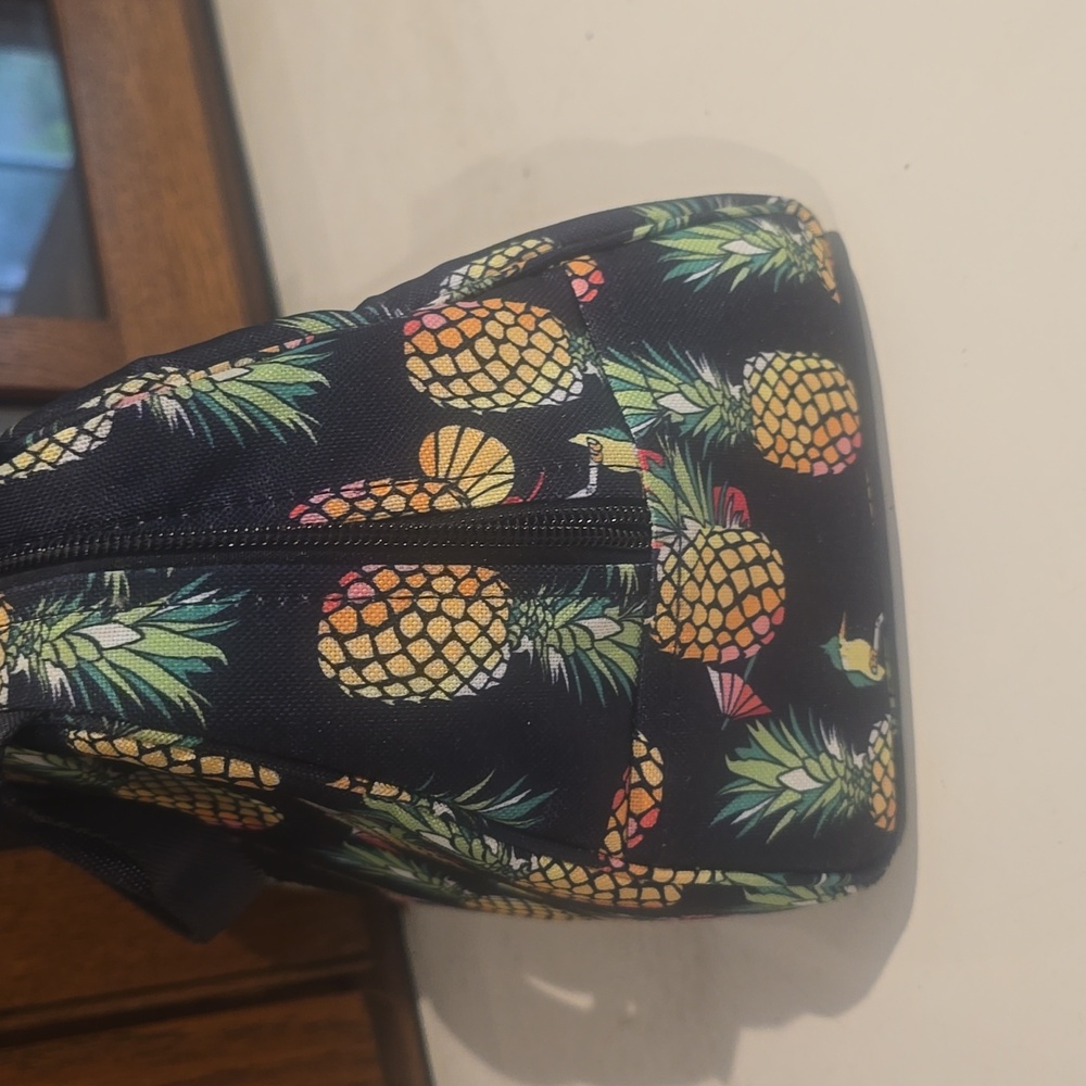 Vera Bradley Insulated Lunch Tote/Box Double Handles Toucan Party - Picture 6 of 7